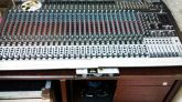 Mesa De Som 32 Canais Behringer 3282sx ( 8 Auxiliares) R$3000,00