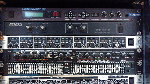 Equalizador Alessis M-eq 230 30 Bandas R$390,00